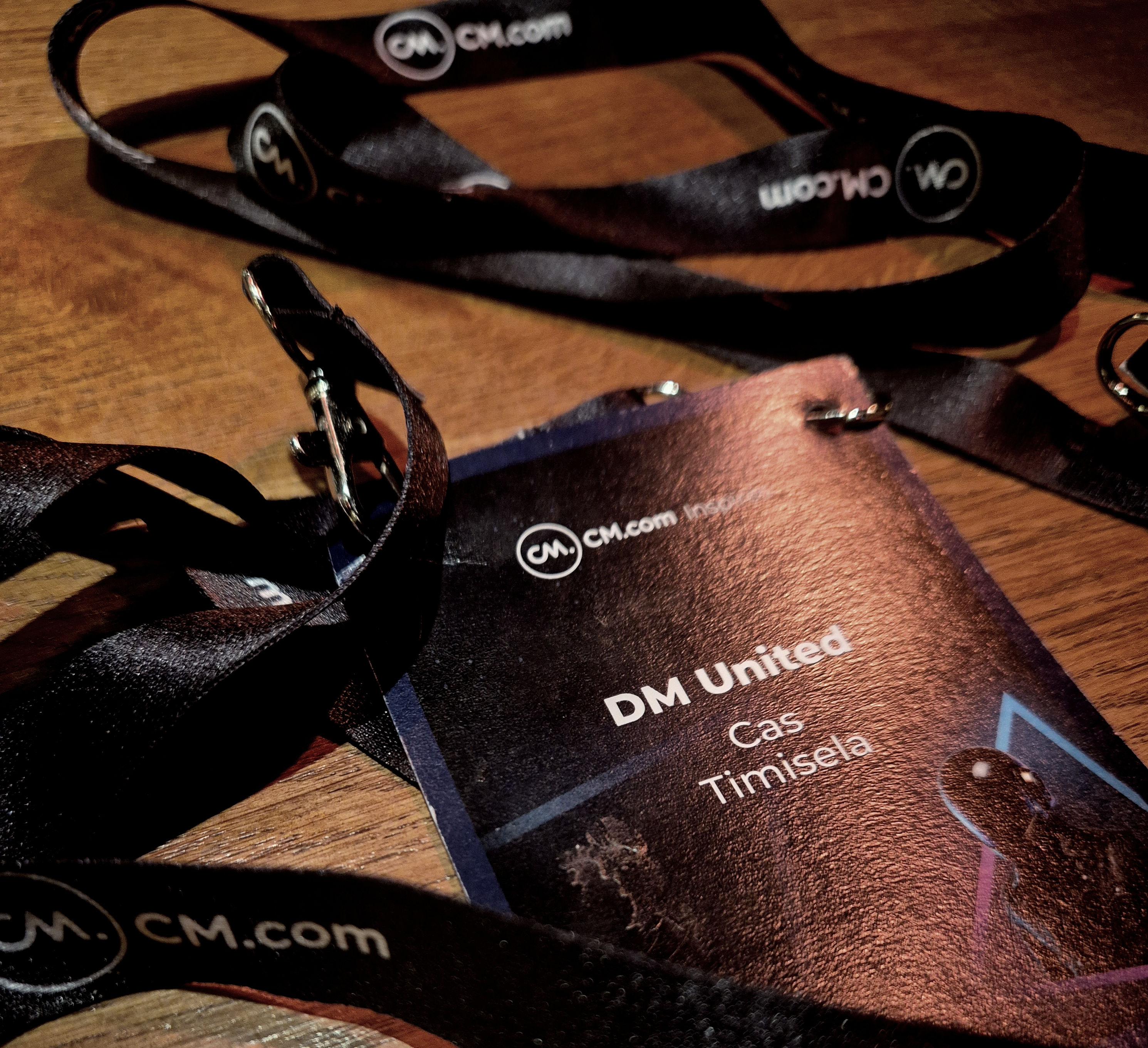 DM United Officieel Partner van CM.com: De Toekomst van Klantcontact en Automatisering